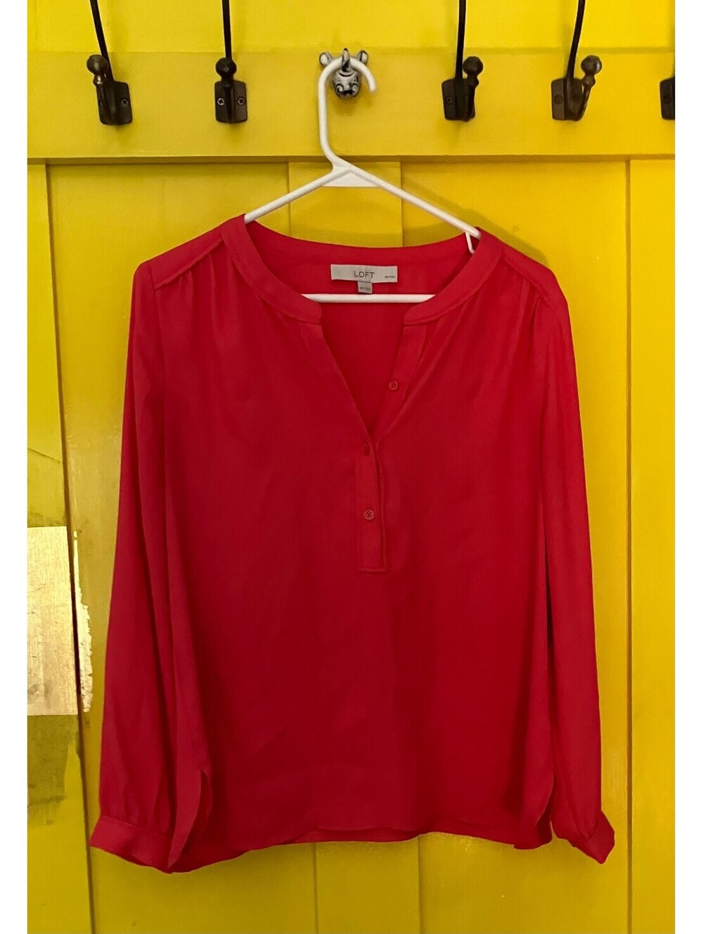 LOFT Popover Blouse Bright Red Split Neck Long Sleeve Henley Petite Womens MP
